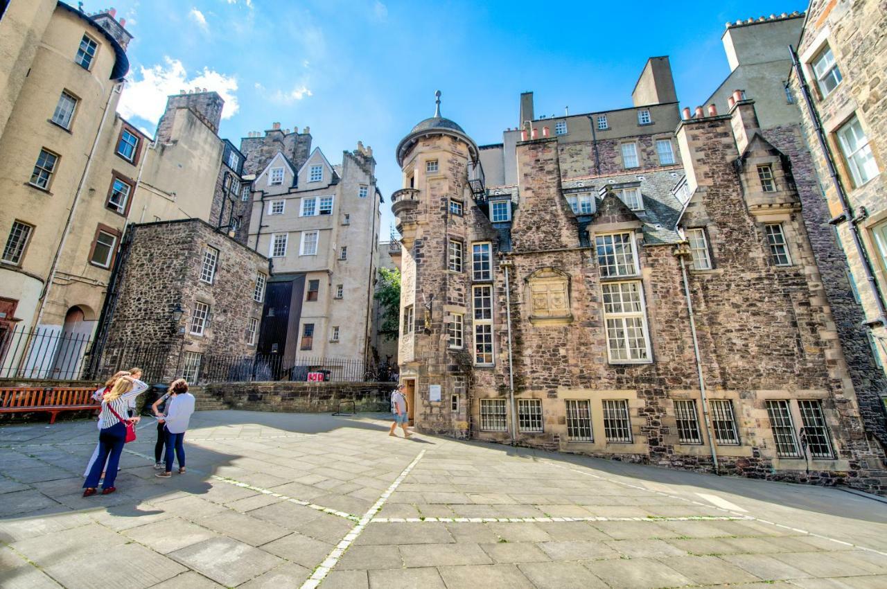 Modern Flat With Fantastic Views Daire Edinburgh Dış mekan fotoğraf