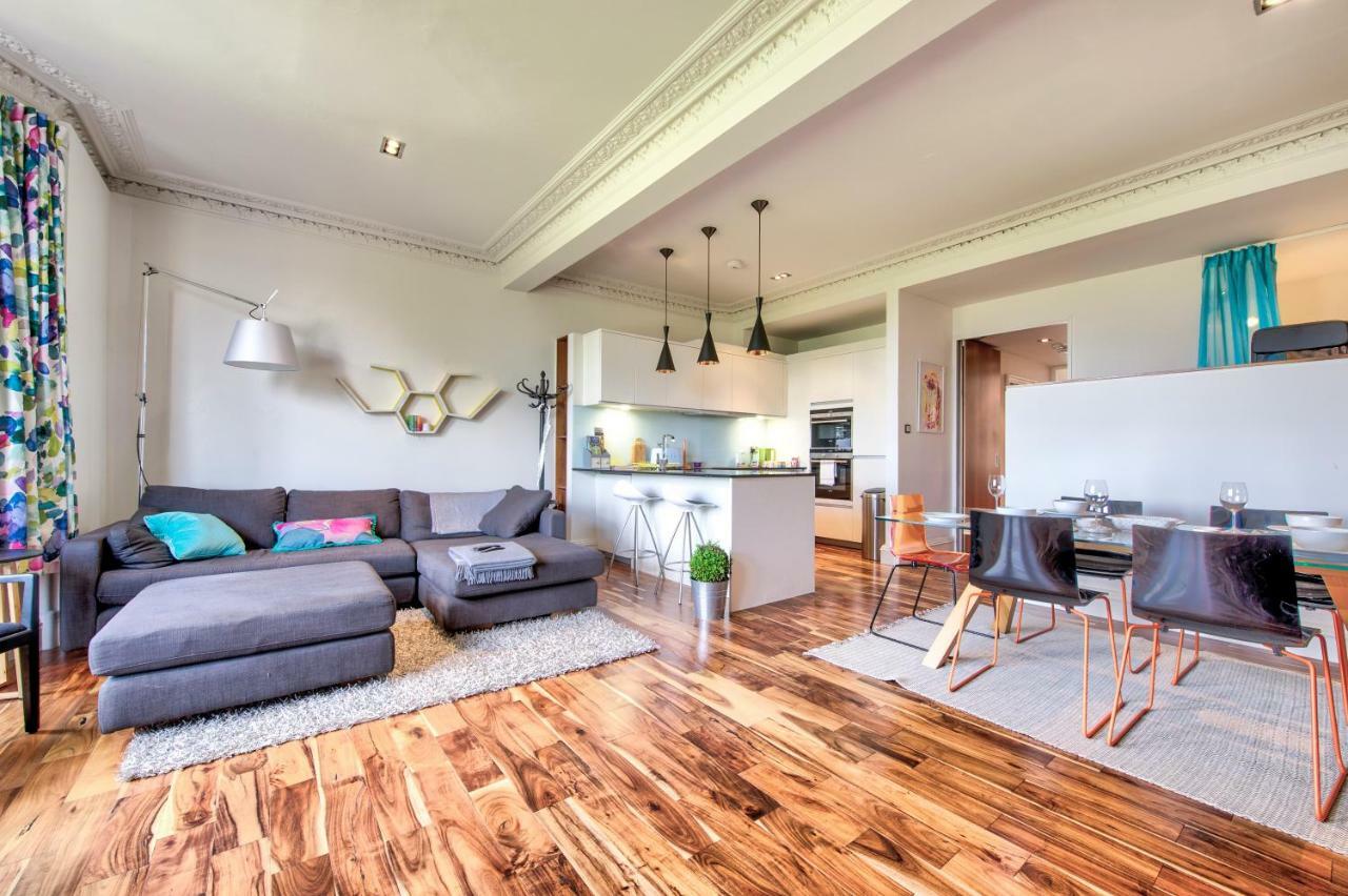 Modern Flat With Fantastic Views Daire Edinburgh Dış mekan fotoğraf