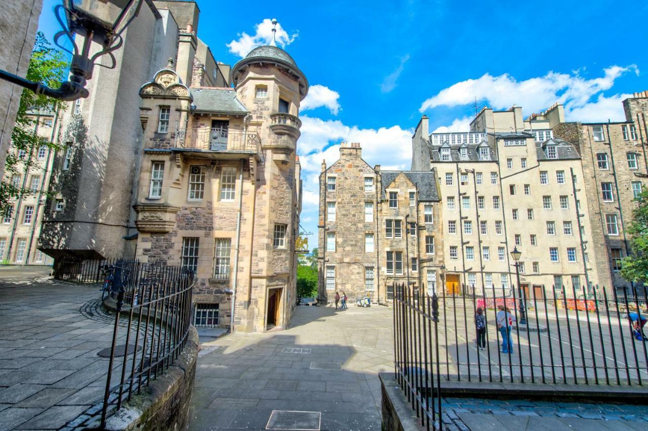 Modern Flat With Fantastic Views Daire Edinburgh Dış mekan fotoğraf